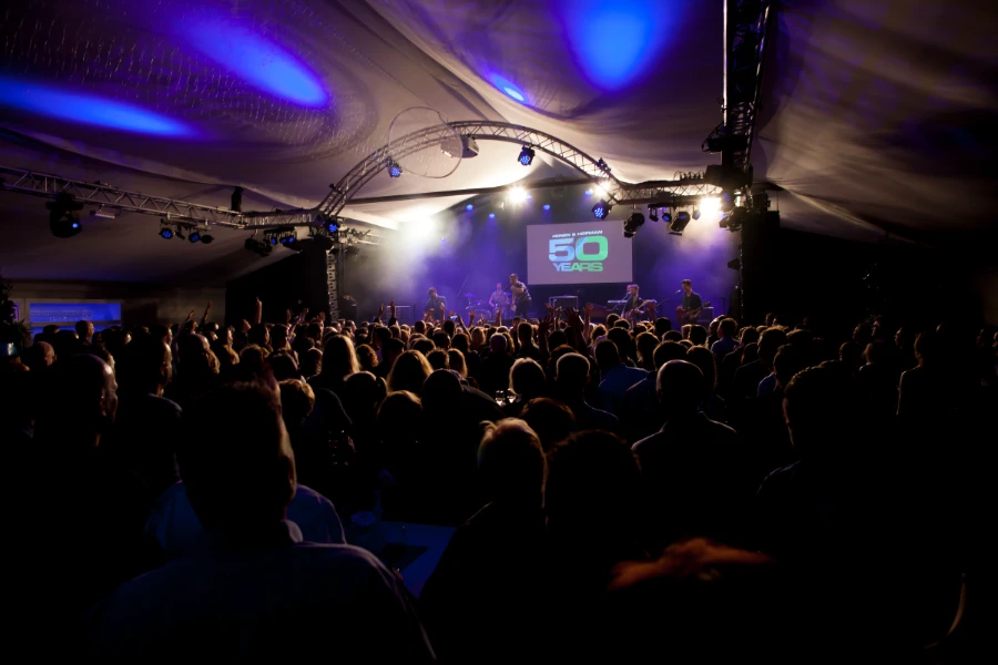 Bureau voor evenementen voor een feestelijk jubileumfeest